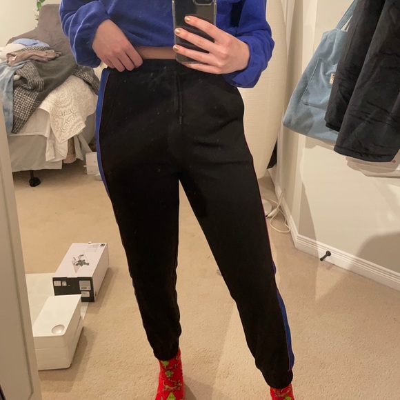 Forever 21 Joggers - Picture 3 of 5